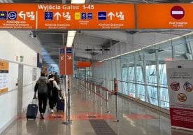 Ўзбекистоннинг Польшадаги элчихонаси дипломатлари олиб