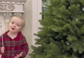 Хонанда Ширин Заитова ва Нодир Заитовнинг қизи, кичик