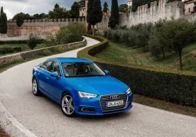 Audi компанияси ўз моделларини йўл чироқларини тушунишга ўргатмоқда фото