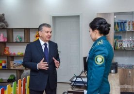 Shavkat Mirziyoyev profilaktika inspektorlari bilan suhbatlashdi (foto) фото