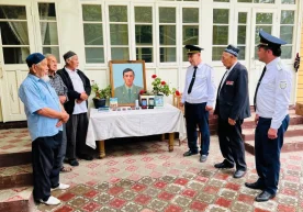 Инсон хотира билан тирик, қадр билан улуғ. Ўтганларни,