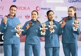 Индонезиянинг Бали оролида ўтаётган қиличбозлик бўйича