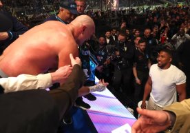 Ауыр салмақ category-сында WBA, WBC, IBF және IBO