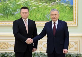 Shavkat Mirziyoyev Rossiya bosh prokurori bilan uchrashuv o‘tkazdi фото