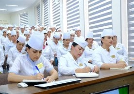Тиббиёт таълимида туб бурилиш: малака, аккредитация ва шаффоф баҳолаш тизими жорий этилмоқда фото