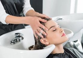 Кўпчилик инсонлар соч соғлом ва тоза кўринишда бўлиши учун