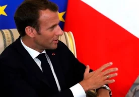 Буэнос-Айрэс аэропортида Франция президенти Эммануэль