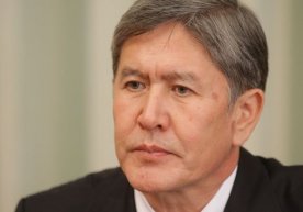 Қирғизистон президенти Сооранбай Жээнбеков собиқ президент