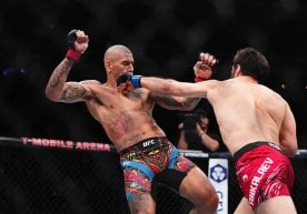 UFC ярим оғир вазнда амалдаги чемпион Алекс Перрейра 9