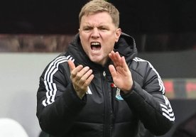 Newcastle teknik direktörü Eddie Howe, bir gazetecinin