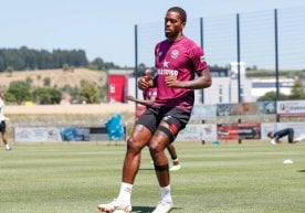 Ал-Аҳли клуби директори Руи Педро Браз ҳужумчи Айвен