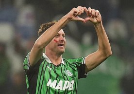 Италиянинг «Сасуоло» клуби ярим ҳимоячиси Неманя Матич