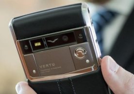 Vertu $20,000 dollarlik telefonini ‘arzon’ga auksionga qo‘ydi фото