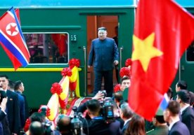 26 февраль куни КХДР раҳбари Ким Чен Ин АҚШ билан