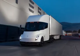 Tesla kompaniyasi Nevada shtatidagi Gigafactory zavodida