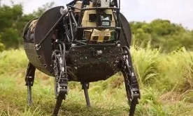 Катта Ит (BigDog) номи билан танилган LS3 роботи “нафақага