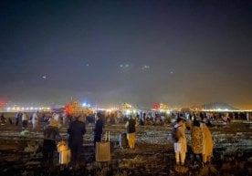 Kobul aeroportida minglab odamlar uchib ketishni istamoqda, ammo reys yo‘q фото