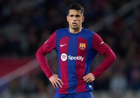 Каталония мухлислари учун кутилган хабар: қанот ҳимоячиси