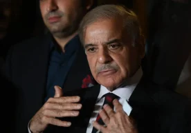 Покистон бош вазири Шаҳбоз Шариф Яқин Шарқдаги мураккаб