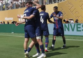 Франция чемпионати 16-тур учрашувида ПСЖ турнир аутсайдери