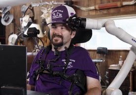 Илон Маскка тегишли "Неуралинк" компанияси ўз