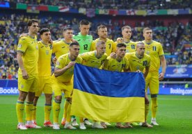 УЕФА Украинани, аниқроқ айтганда, Украина Футбол