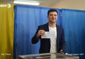Украина президентлигига номзод Владимир Зеленский иккинчи