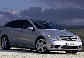 АҚШда ноёб «ўқланган» Mercedes-Benz R63 AMG минив’нининг