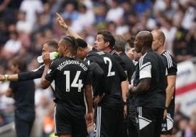 "Фулҳем" жамоаси ўз уй майдонида