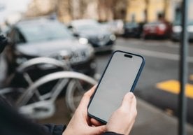 Лондонда сўнгги ойларда кутилмаган, ҳатто бироз кулгили