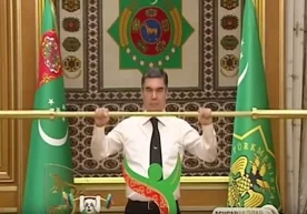 Туркманистон президенти Гурбангули Бердимухамедов вазирлар