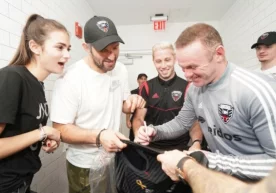 Фото: «Twitter» «Вашингтон Кэпиталз» жамоаси хоккейчилари