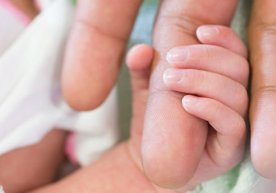 AQShda 10 yildan beri komada yotgan ayol farzand ko‘rdi фото