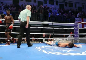 Профессионал бокснинг супер ярим ўрта вазн тоифасида (-69