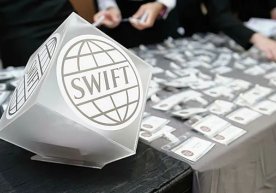 Россия банкларининг SWIFT’дан узилиши Ўзбекистон банкларига қандай таъсир қилади? фото