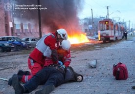 Россия Запорожьега ҳаво зарбалари йўллади: қурбонлар бор (фото, видео) фото