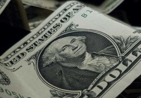 Банклар 12-ноябрь куни валюта айирбошлаш курсларини