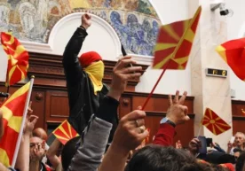 Македония премьер министри Зоран Заев Греция билан юзага