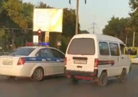 Ижтимоий тармоқларда Тошкент шаҳри кўчаларида ЙПХ машинаси