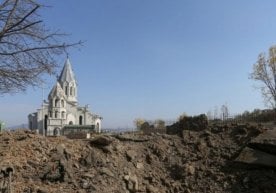 Пашинян Алиев ва Путин билан келишди, Қорабоғга рус тинчликпарварлари жойлаштирилмоқда фото