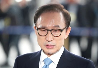17 йилга қамалган Жанубий Корея собиқ президенти Ли Мён Бак афв этилди фото
