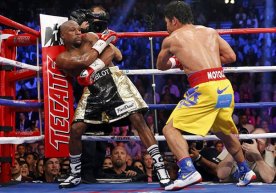 Ярим ўрта вазн тоифасида чемпионлик камари соҳиби WBA