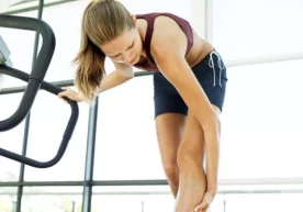 Xavfli mashqlar: sport sizga zarar keltirayotganini qanday bilish mumkin? фото