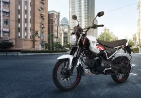 Ҳиндистоннинг Bajaj компанияси метанда ҳаракатланадиган