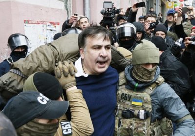 Tomlar bo‘ylab qochayotgan Saakashvili memga aylandi фото