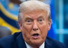 АҚШ Президенти Доналд Трамп бир кун ичида икки муаммо