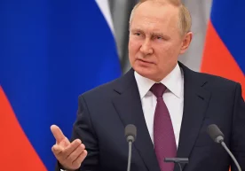 “Ҳамма бирдек ‘Бариня’га рақс тушиши керак”. Путин Украина билан музокара ўтказиш имкониятига изоҳ берди фото