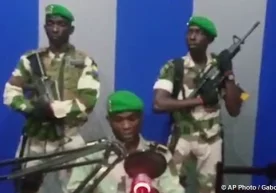 Gabon armiyasi davlat radiostansiyasini egallab olib,