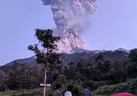 Indoneziyaning Yava orolida Merapi vulqoni uyg‘ondi (video) фото