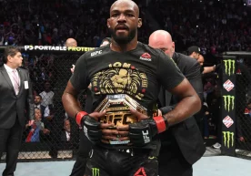 UFCнинг оғир вазндаги чемпиони Жон Жонс навбатдаги рақиби